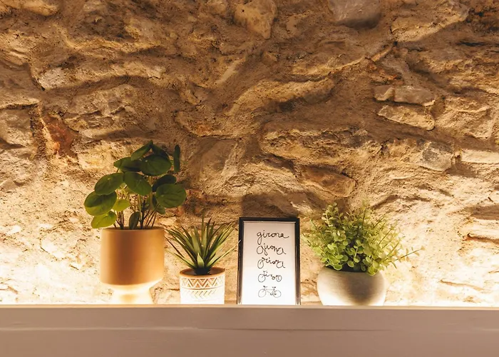 Bravissimo Mora 14, Monthly Apartment *